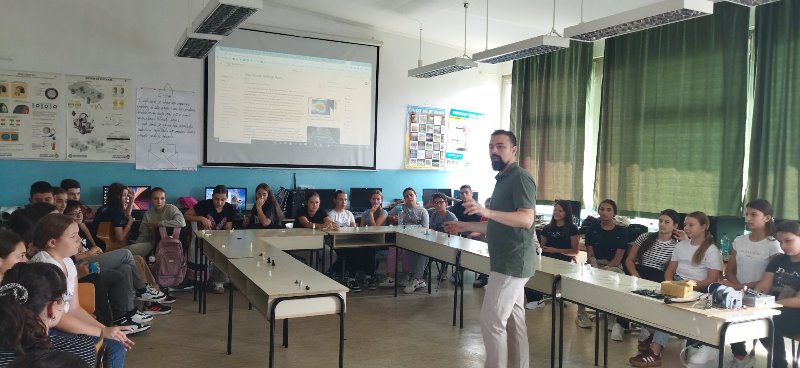 ОД ПЛАСТИЧНЕ БОЦЕ ДО ИГРАЧКЕ